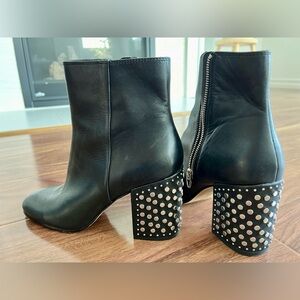 Dolce Vita Black Ankle Boots
